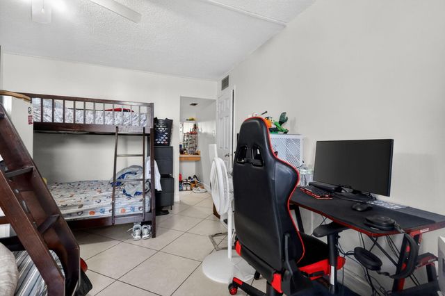 1801 S Treasure Drive 415, North Bay Village, FL 33141