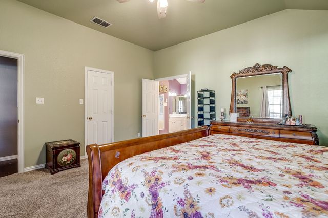 417 Jeffdale Drive, Burleson, TX 76028