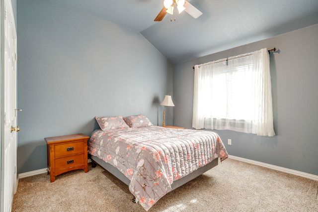 417 Jeffdale Drive, Burleson, TX 76028