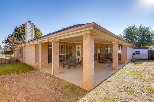 417 Jeffdale Drive, Burleson, TX 76028