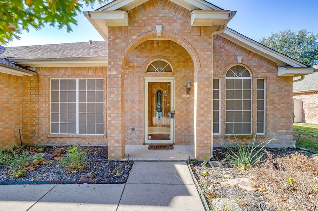 417 Jeffdale Drive, Burleson, TX 76028