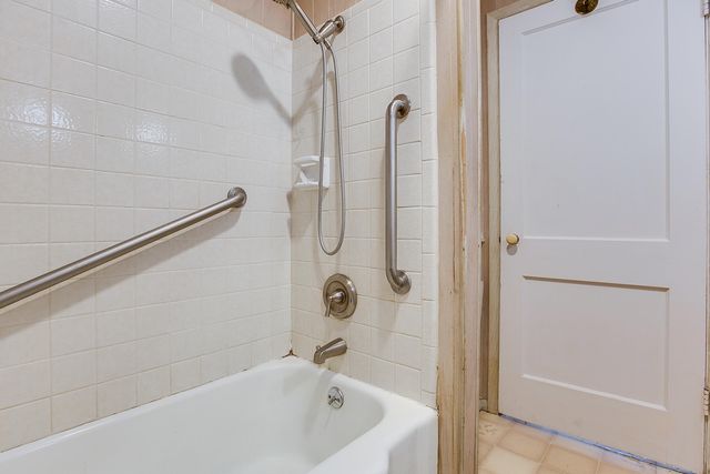 2219 W Twohig Avenue, San Angelo, TX 76901