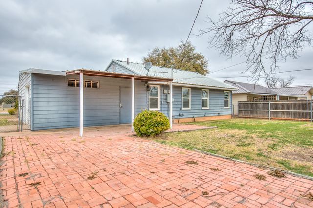 2219 W Twohig Avenue, San Angelo, TX 76901