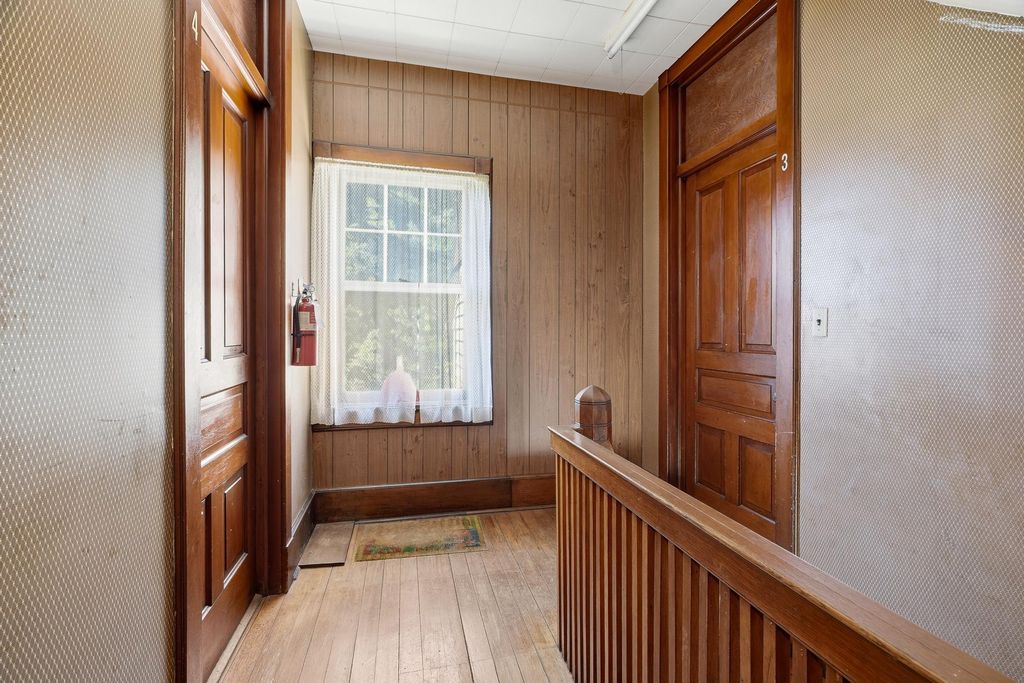 389 Maple Street, Saint Paul, MN 55106 — photo 5