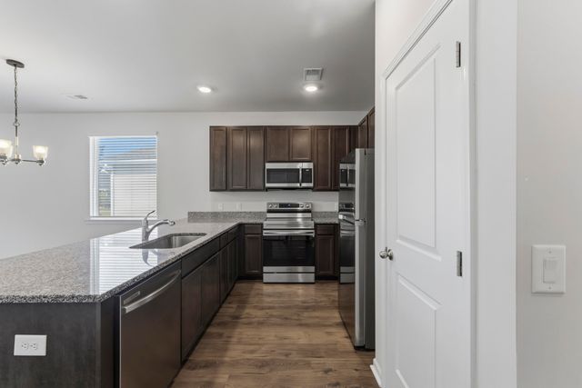 1307 Warrens Way, Manning, SC 29102
