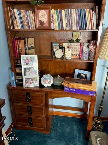 605 Robin Lane, Kingsport, TN 37660