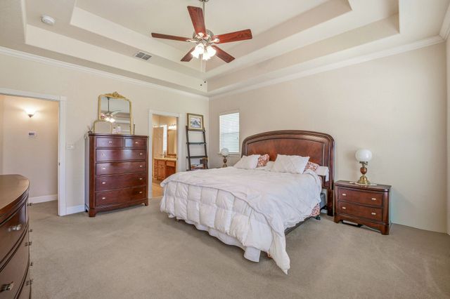 137 N Natural Spring Lane, Azle, TX 76020