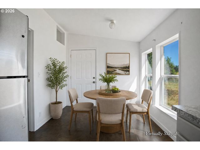 20850 Ne HIGHWAY 240, Newberg, OR 97132