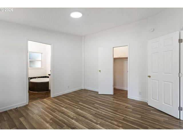 20850 Ne HIGHWAY 240, Newberg, OR 97132