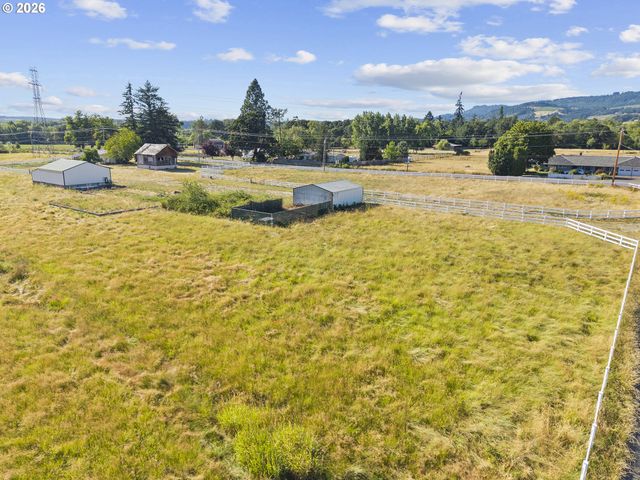 20850 Ne HIGHWAY 240, Newberg, OR 97132