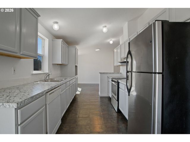 20850 Ne HIGHWAY 240, Newberg, OR 97132