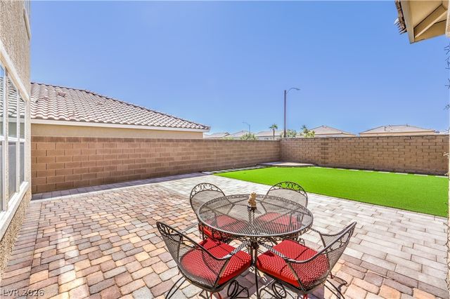 1617 Roaring Cougar Avenue, North Las Vegas, NV 89086