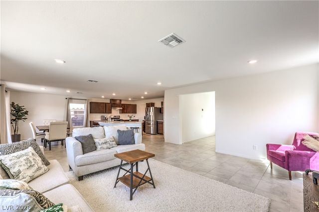 1617 Roaring Cougar Avenue, North Las Vegas, NV 89086