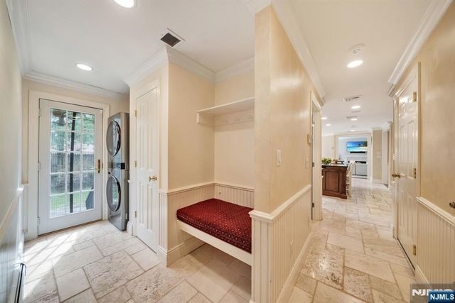 56 Arnold Avenue, Closter, NJ 07624