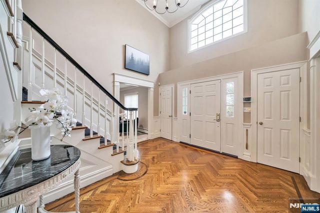 56 Arnold Avenue, Closter, NJ 07624