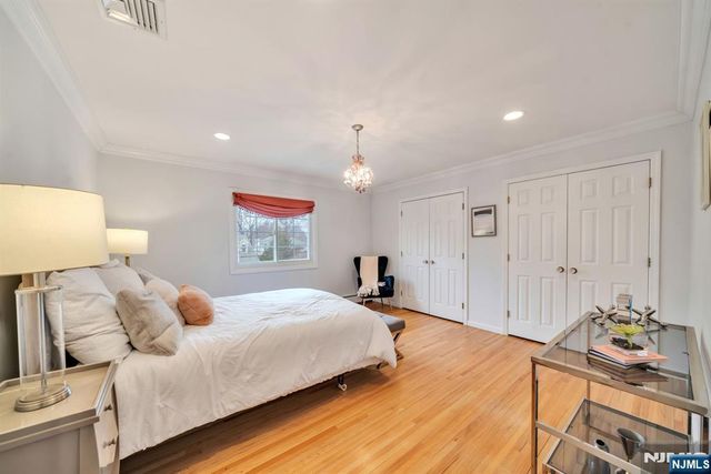 56 Arnold Avenue, Closter, NJ 07624