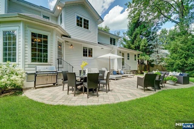 56 Arnold Avenue, Closter, NJ 07624