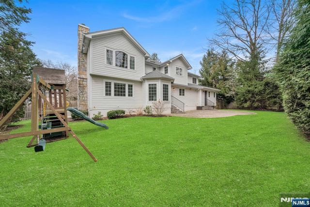 56 Arnold Avenue, Closter, NJ 07624