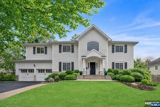 56 Arnold Avenue, Closter, NJ 07624