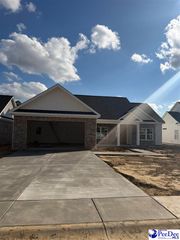 2914 Fincher Drive, Florence, SC 29501