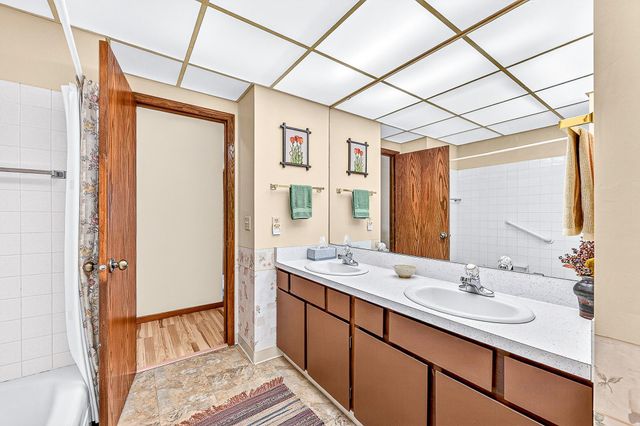 3407 Minnesota Avenue, Duluth, MN 55802
