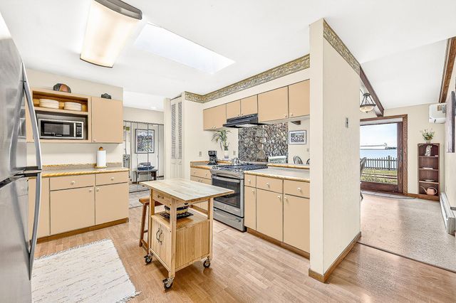 3407 Minnesota Avenue, Duluth, MN 55802