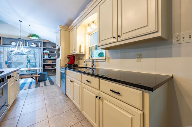 6899 Chipmunk Street, Alexander, AR 72002