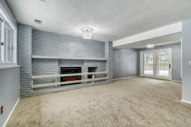 398 120th Lane NW, Coon Rapids, MN 55448