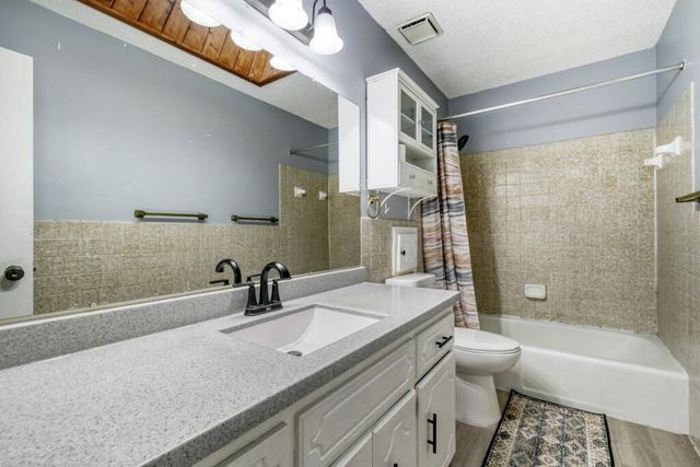 398 120th Lane NW, Coon Rapids, MN 55448