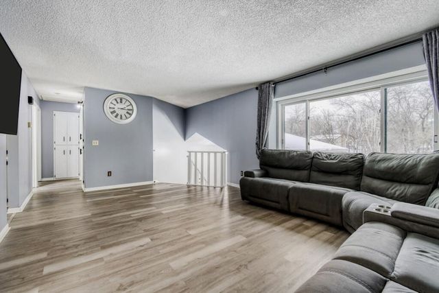 398 120th Lane NW, Coon Rapids, MN 55448