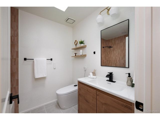 1055 Yank St, Golden, CO 80401