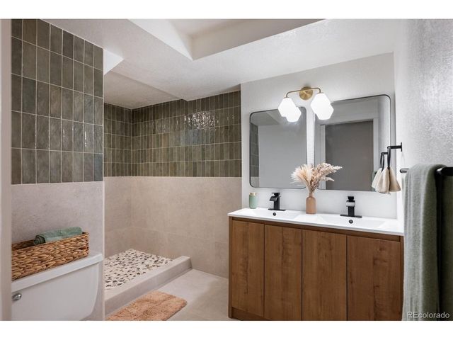 1055 Yank St, Golden, CO 80401