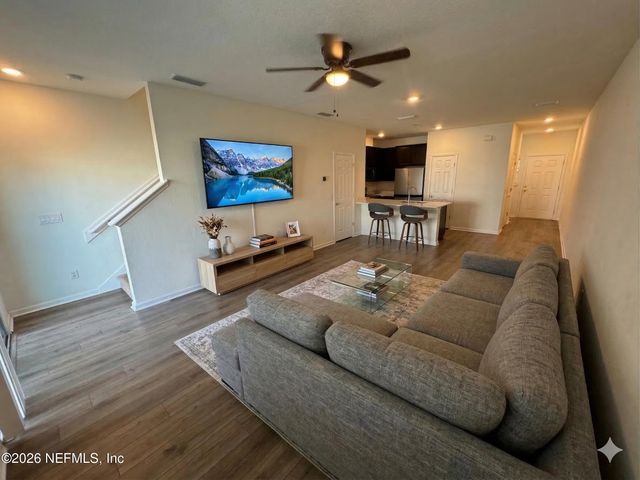 9877 FIDDLEBACK Lane, Jacksonville, FL 32222