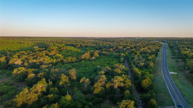 6125 FM 535, Cedar Creek, TX 78612