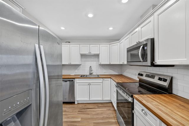 5130 2ND AVENUE N, St Petersburg, FL 33710