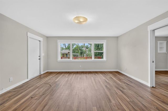 5130 2ND AVENUE N, St Petersburg, FL 33710