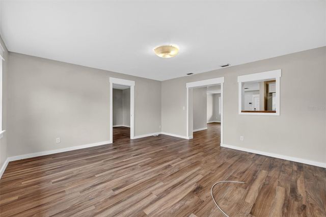 5130 2ND AVENUE N, St Petersburg, FL 33710