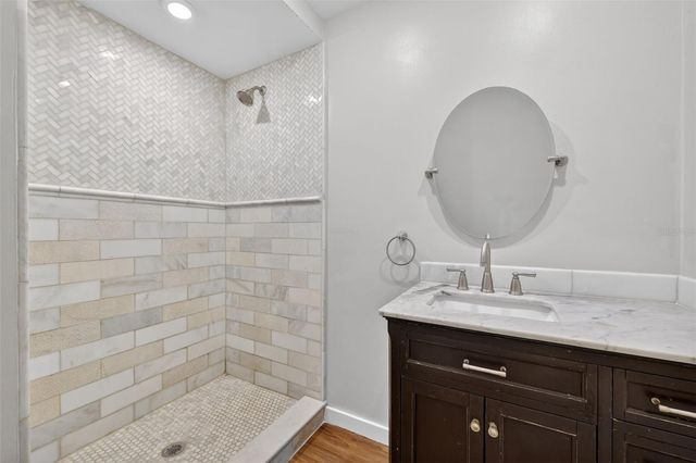 5130 2ND AVENUE N, St Petersburg, FL 33710