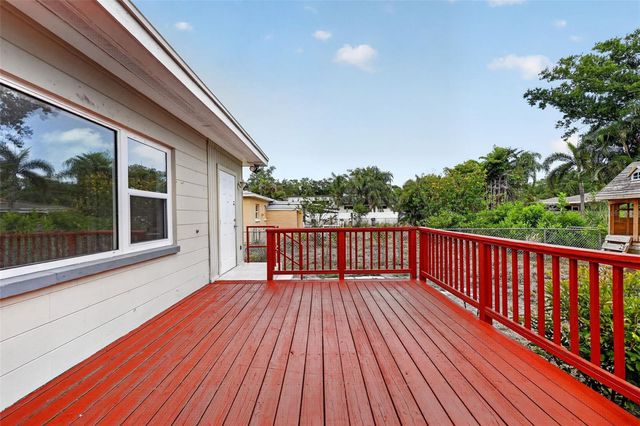 5130 2ND AVENUE N, St Petersburg, FL 33710