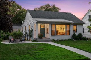 5608 Vincent Avenue S, Minneapolis, MN 55410