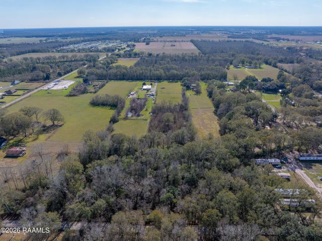 000 Hwy 759, Church Point, LA 70525