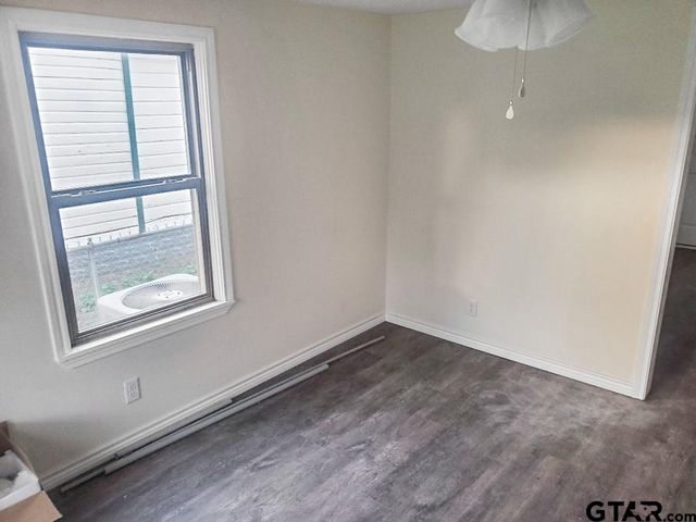 1216 S Francis St, Tyler, TX 75701