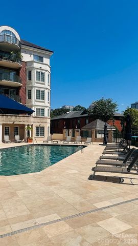 300 W 5th Street, Charlotte, NC 28202