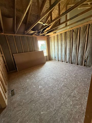 14 Cove Drive, Bay City, MI 48706