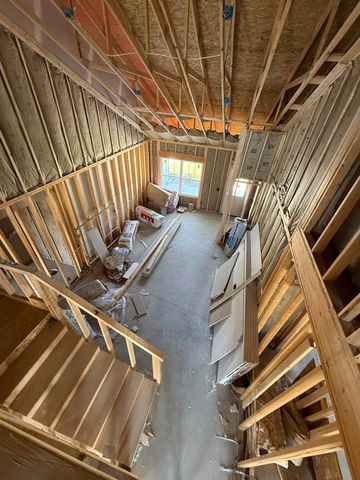 14 Cove Drive, Bay City, MI 48706