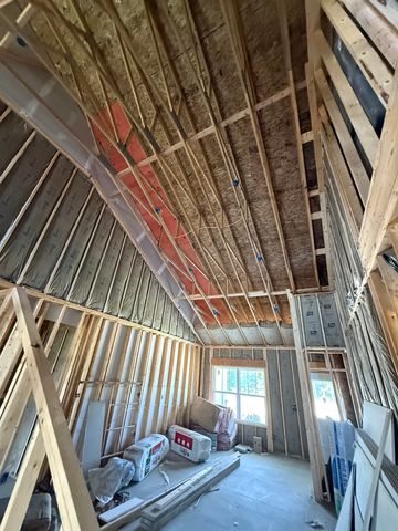 14 Cove Drive, Bay City, MI 48706