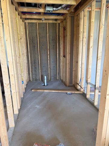 14 Cove Drive, Bay City, MI 48706