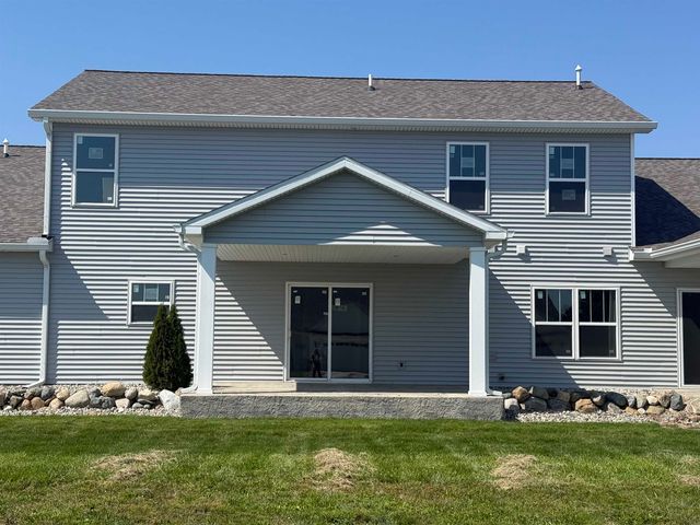 14 Cove Drive, Bay City, MI 48706