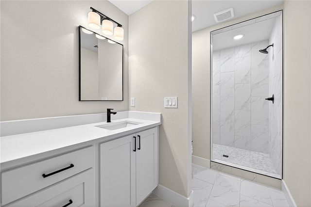 3 Clackmannan Circle, Bella Vista, AR 72715