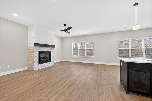 3 Clackmannan Circle, Bella Vista, AR 72715